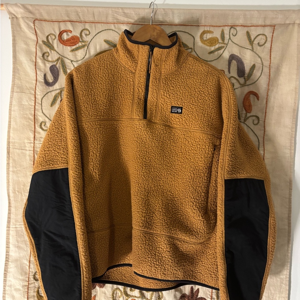 Mountain Hardwear Brown and Black Fleece Jacket